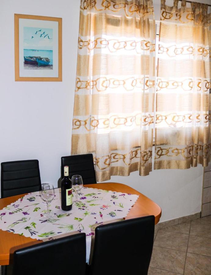 Jure Bili Lägenhet Zadar Exteriör bild